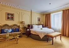 Люкс с сауной в The Rooms Boutique Hotel