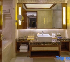 Двухместный семейный номер Standard с видом на море 2 отдельные кровати в Jinghai Hotel & Resort