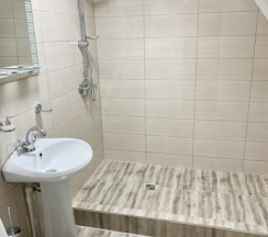 Номер в коттедже с кухней в Горский дом