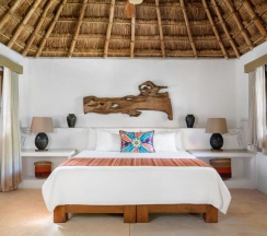 Номер Palapa с видом на океан в Shangri-la Caribe Beach Village Resort
