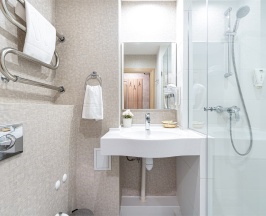Стандарт "Cabin" с двуспальной кроватью в Harbor Club Hotel