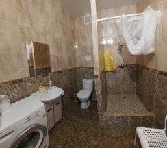 3-комнатные апартаменты, 100 м² в Соседи