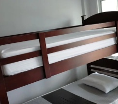 Кровать в общем номере в Mae-Porn Hostel