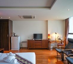 Люкс Deluxe в Hotel Mermaid Bangkok