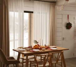 Семейный люкс коттедж с видом на реку в Белые Ключи