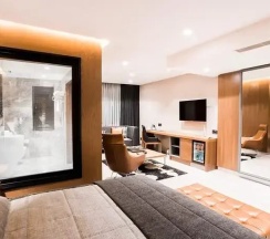 Двухместный люкс двуспальная кровать в Zeniva Hotel