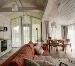 Дом в Птица счастья