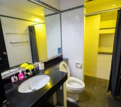 Двухместные апартаменты Superior двуспальная кровать в Karon Studio Apartment