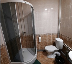 Двухместный номер с двумя радельными кроватями в Макс