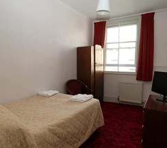 Трёхместный номер Standard односпальная кровать в The Ridgemount Hotel