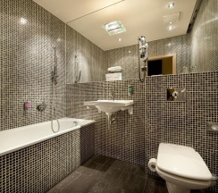 Семейный люкс с 2 комнатами в EA Hotel Crystal Palace