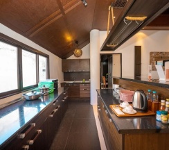Номер Presidential в Dhevan Dara Resort & Spa
