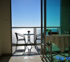 Номер Luxury в The Riviera Wongamat Hong Apartment