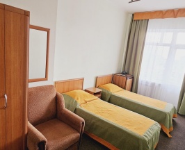 Номер стандарт с 2 односпальными кроватями в Валенсия