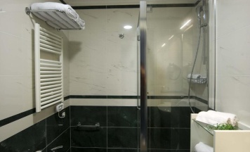 Трёхместный номер Classic в JR Hotels Oriente Bari