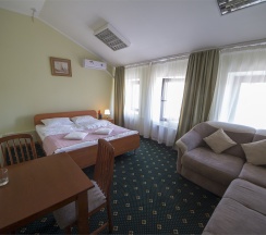 Семейный с диваном в Бахет