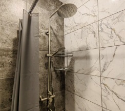 2-местный номер улучшенный с 1 двуспальной кроватью в Hotel Plaza+