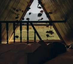 Семейный коттедж с красивым видом из окна в Саянский Марал Аршан