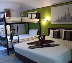 Четырёхместный номер Standard в Samui Green Hotel
