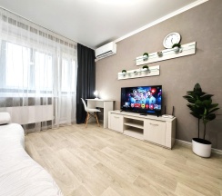 4-местные 1-комнатные апартаменты люкс с 1 двуспальной кроватью в Sutki Life (Сутки Лайф) на Дзержинского