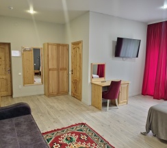 Номер Superior с балконом и с видом на горы в Эльбер