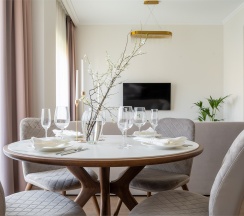 Люкс с видом на парк и балконом в Grand Royal Residences