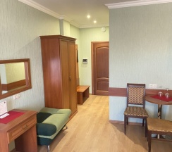 COMFORT TWIN BEDROOM в Хаят