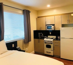 Двухместная студия в Caribbean Resort Suites