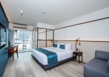 Двухместный номер Deluxe с видом на город двуспальная кровать в Hotel Amber Sukhumvit 85