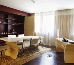 Двухместный люкс Presidential двуспальная кровать в The Dostyk Hotel