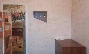 Трёхместный номер Economy (общая ванная комната) в В городе N