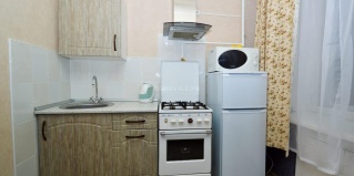 Екатеринбург: Апартаменты Royal Apart (Роял Апарт) на Азина 47