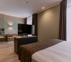 Junior Suite Deluxe (Полулюкс Делюкс) в Mamaison All-Suites SPA Hotel Pokrovka Moscow