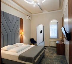 3 этаж I Четырехместный с  двуспальными кроватями в Марис