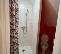 Кровать в общем номере (мужской номер) в Гостевой Дом 125