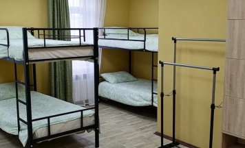 Кровать в 10-местном общем женском номере в Гостевой двор На Вавилова