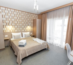 3 комнатный люкс с кухней и балконом в Venezia