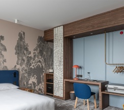 Стандарт с двуспальной кроватью для гостей с инвалидностью в Cosmos Smart Kogalym