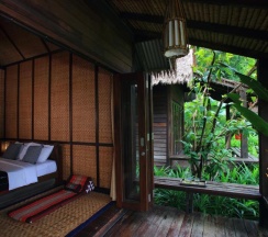 Коттедж с видом на сад в Azalea Village Wellness Resort