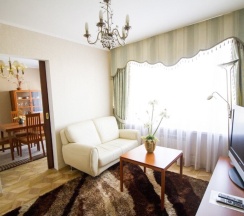 Двухместные апартаменты с 3 комнатами двуспальная кровать в Планета