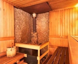 Номер делюкс премиум с 1 двуспальной кроватью в Русь