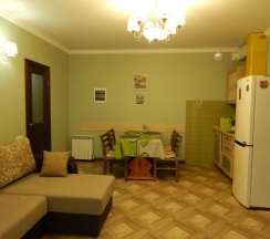 Семейный двухкомнатный в Лорис