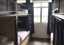 Кровать в общем номере (женский номер) в White Wall Poshtel - Hostel