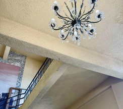 2-комнатные апартаменты улучшенные №8 в City Crown Apartments