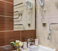 Стандартный номер с двуспальной кроватью в Жасмин