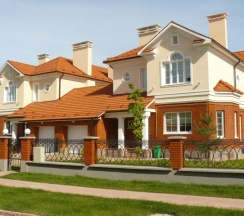 Коттедж в Величъ country club