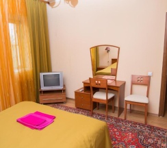 2-комнатный номер люкс (с завтраком) в Сура