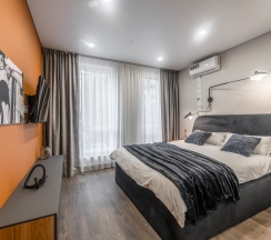 Квартира в Апартаменты на улица Лётчика Осканова, 6