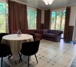 Вилла с красивым видом из окна в Rodnik village&SPA