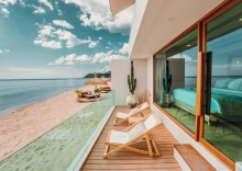 Двухместный люкс Luxury beachfront двуспальная кровать в Maldives Beach Resort